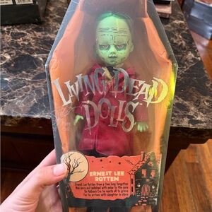 Living Dead Dolls -Ernest Lee Rotten- Series 32